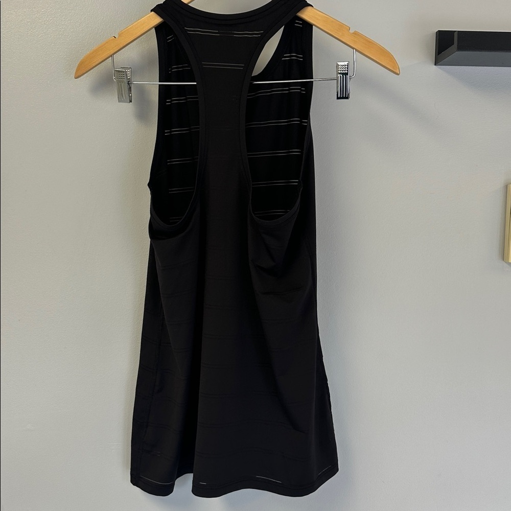 Athleta Razor Back Athletic Tank Top - Picture 3 of 4